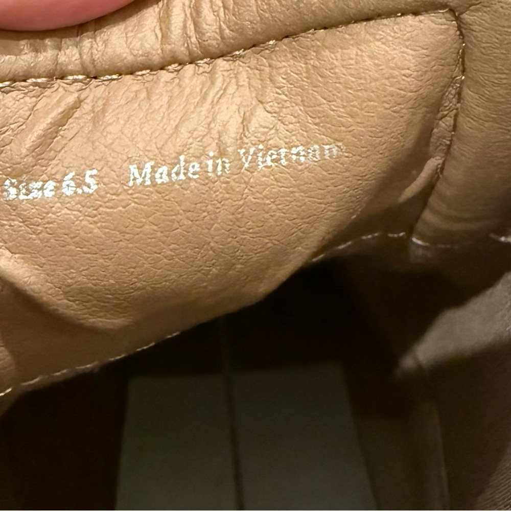 Dolce Vita sand/tan ankle boots - Picture 5 of 9